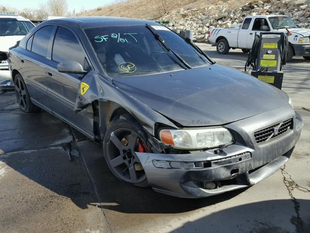 YV1RH52Y642416722 - 2004 VOLVO S60 R GRAY photo 1