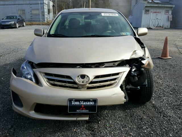 5YFBU4EE5DP186249 - 2013 TOYOTA COROLLA BA GOLD photo 9