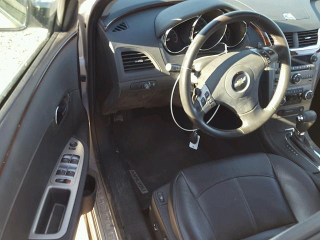 1G1ZE5EB0AF148088 - 2010 CHEVROLET MALIBU LTZ 银色 照片 9