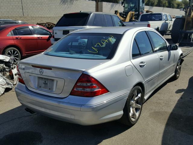 WDBRF52H17E023899 - 2007 MERCEDES-BENZ C 230 SILVER photo 4