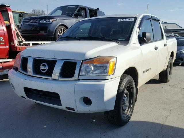 1N6BA07D68N339811 - 2008 NISSAN TITAN XE WHITE photo 2