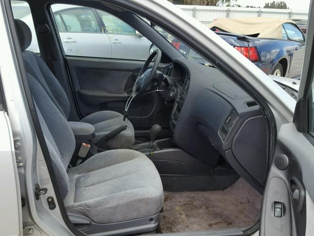 KMHDN46D66U234791 - 2006 HYUNDAI ELANTRA GL SILVER photo 5