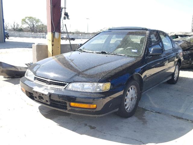 1HGCE6674VA007106 - 1997 HONDA ACCORD EX BLACK photo 2