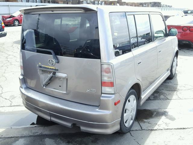 JTLKT324064103426 - 2006 TOYOTA SCION XB SILVER photo 4