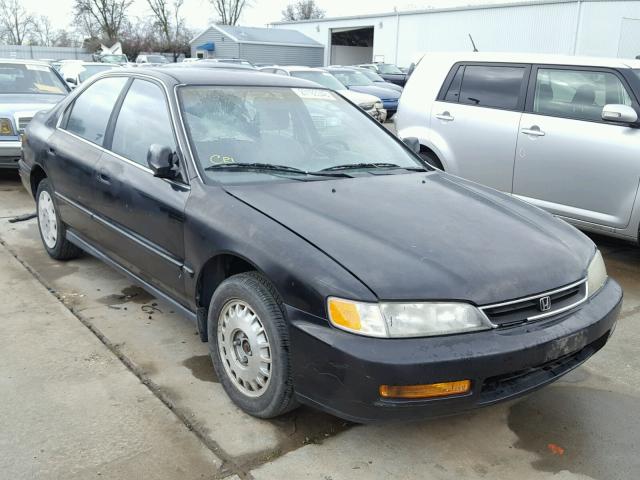 1HGCD563XTA101899 - 1996 HONDA ACCORD LX BLACK photo 1