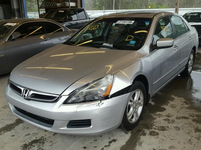 1HGCM56897A154529 - 2007 HONDA ACCORD EX SILVER photo 2