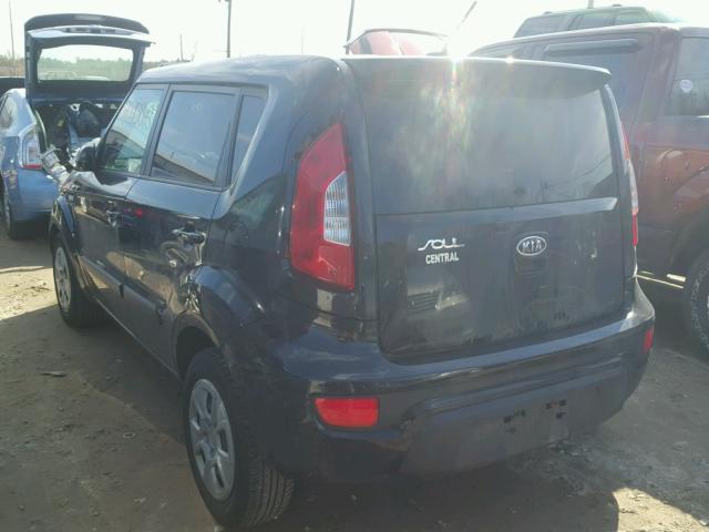 KNDJT2A57C7748404 - 2012 KIA SOUL BLACK photo 3