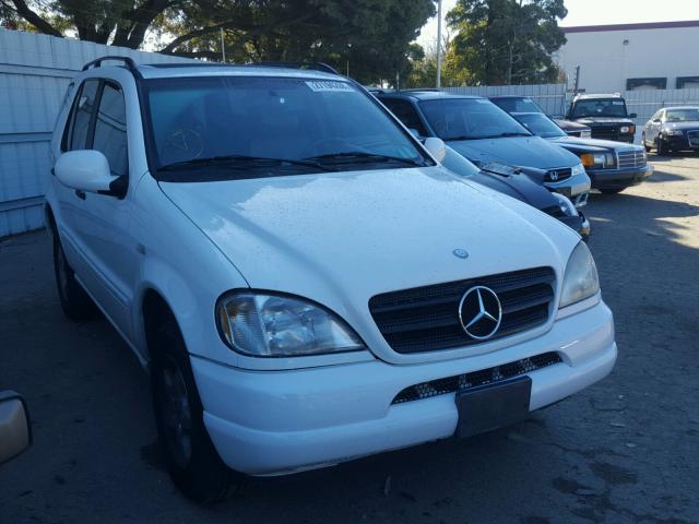 4JGAB54E5WA008479 - 1998 MERCEDES-BENZ ML 320 WHITE photo 1