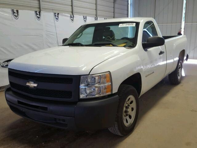 1GCNCPE02BZ105118 - 2011 CHEVROLET SILVERADO WHITE photo 2