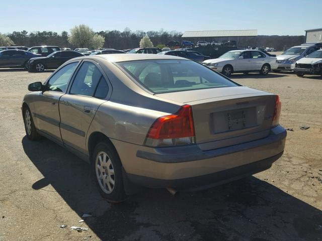YV1RS61R522101215 - 2002 VOLVO S60 GOLD photo 3