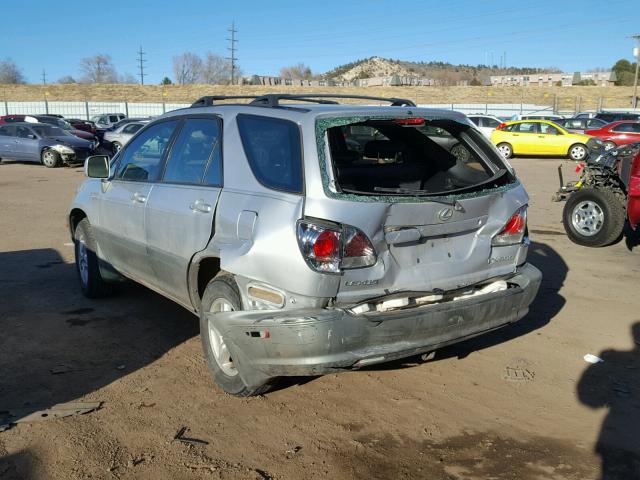 JTJHF10U220290638 - 2002 LEXUS RX 300 SILVER photo 3