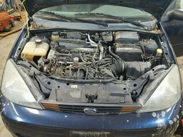 1FAFP34Z74W111508 - 2004 FORD FOCUS SE C BLUE photo 7