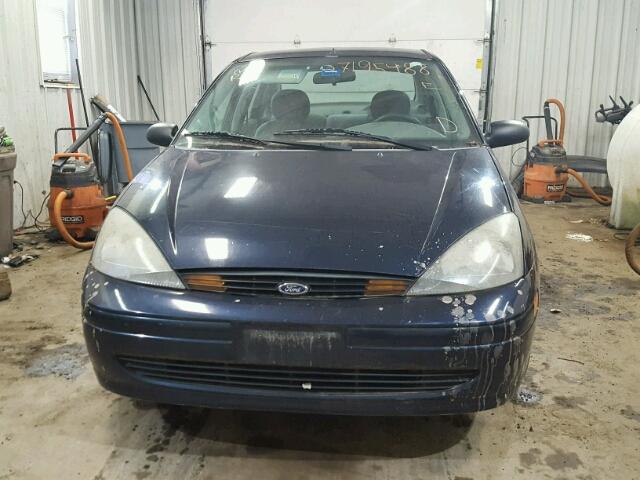 1FAFP34Z74W111508 - 2004 FORD FOCUS SE C BLUE photo 9