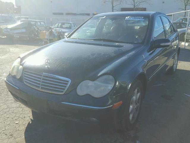 WDBRF61JX3F328378 - 2003 MERCEDES-BENZ C 240 GREEN photo 2