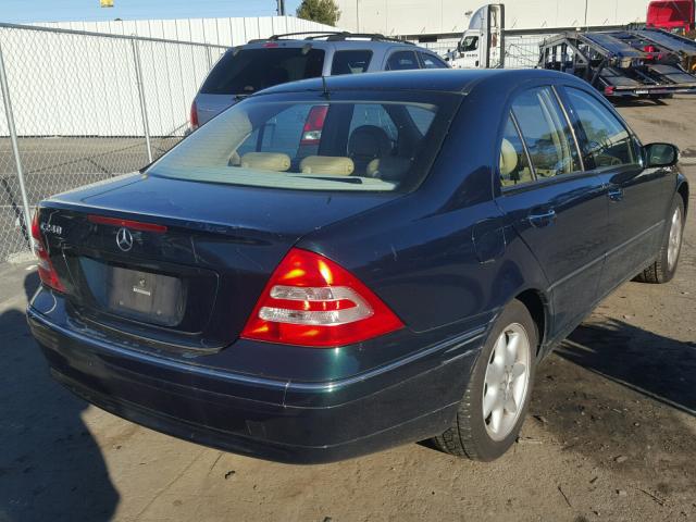 WDBRF61JX3F328378 - 2003 MERCEDES-BENZ C 240 GREEN photo 4