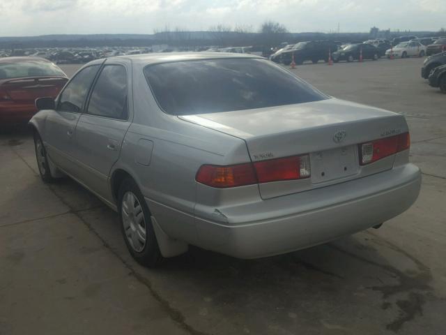 4T1BG22K11U059644 - 2001 TOYOTA CAMRY CE GRAY photo 3