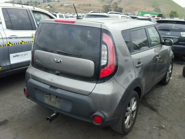 KNDJP3A52F7197636 - 2015 KIA SOUL + GRAY photo 4