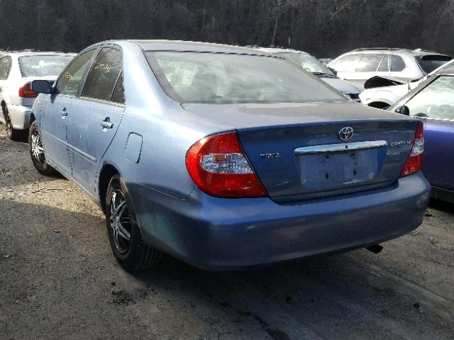 4T1BE32K53U670985 - 2003 TOYOTA CAMRY LE BLUE photo 3