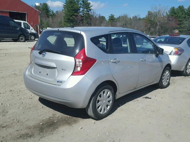 3N1CE2CP2FL412258 - 2015 NISSAN VERSA NOTE SILVER photo 4