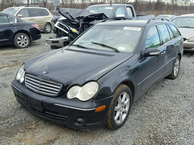 WDBRH61J05F569606 - 2005 MERCEDES-BENZ C 240 SPOR BLACK photo 2