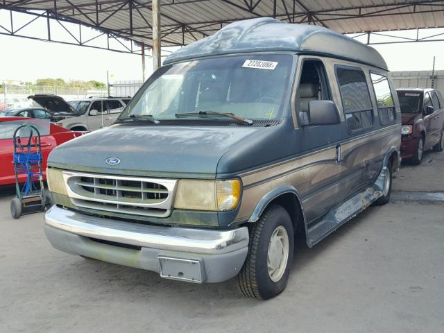 1FDEE1462VHA89778 - 1997 FORD ECONOLINE GREEN photo 2