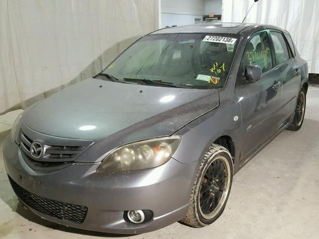 JM1BK343751227079 - 2005 MAZDA 3 HATCHBAC GRAY photo 2