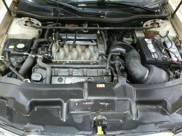 1LNHM97V22Y694140 - 2002 LINCOLN CONTINENTA TAN photo 7