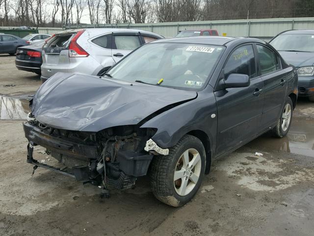 JM1BK12F861472959 - 2006 MAZDA 3 I GRAY photo 2