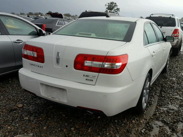 3LNHM28T38R656623 - 2008 LINCOLN MKZ WHITE photo 4