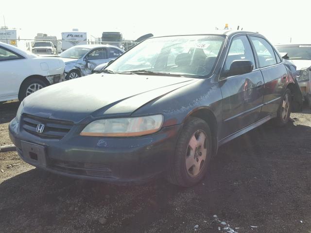 1HGCG16581A026649 - 2001 HONDA ACCORD EX GREEN photo 2