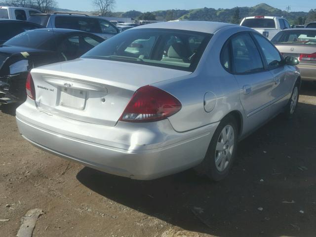 1FAFP53U95A113373 - 2005 FORD TAURUS SE SILVER photo 4