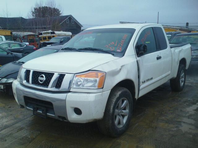 1N6AA06C79N316740 - 2009 NISSAN TITAN XE WHITE photo 2