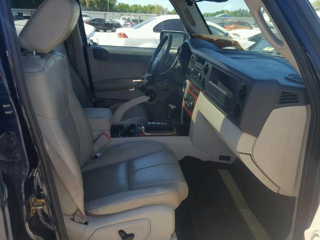1J8HH58NX6C144423 - 2006 JEEP COMMANDER BLUE photo 5