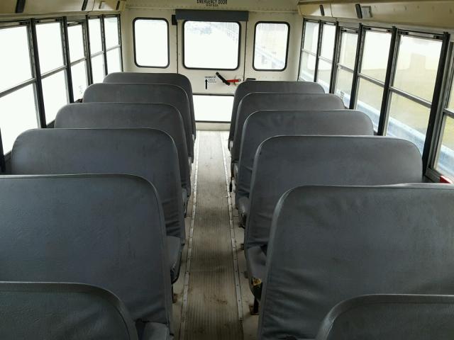 4DRBUAAL98A545210 - 2008 IC CORPORATION 3000 白色 照片 6