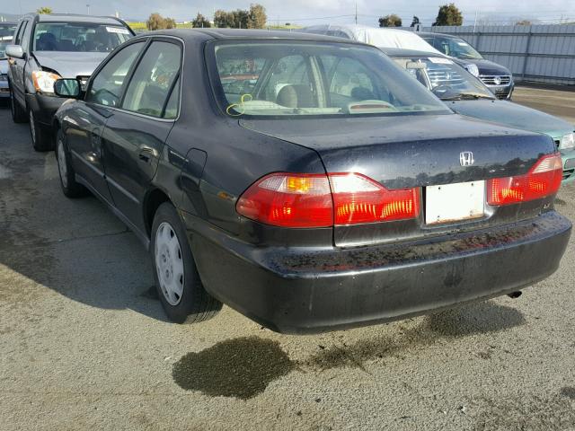 JHMCG6650YC002418 - 2000 HONDA ACCORD LX BLACK photo 3