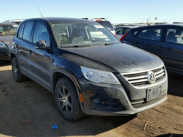 WVGBV7AX7BW532646 - 2011 VOLKSWAGEN TIGUAN S BLACK photo 1