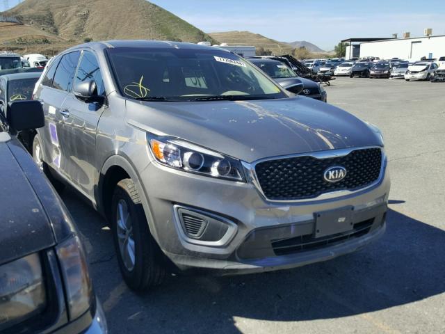 5XYPG4A3XGG035790 - 2016 KIA SORENTO LX GRAY photo 1