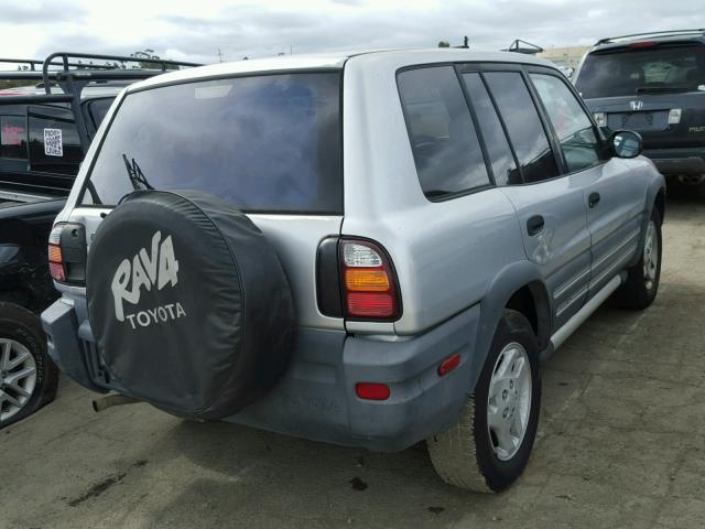 JT3GP10VXW7028050 - 1998 TOYOTA RAV4 SILVER photo 4