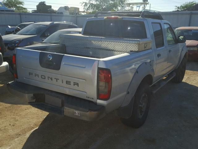 1N6ED27T82C390656 - 2002 NISSAN FRONTIER C SILVER photo 4