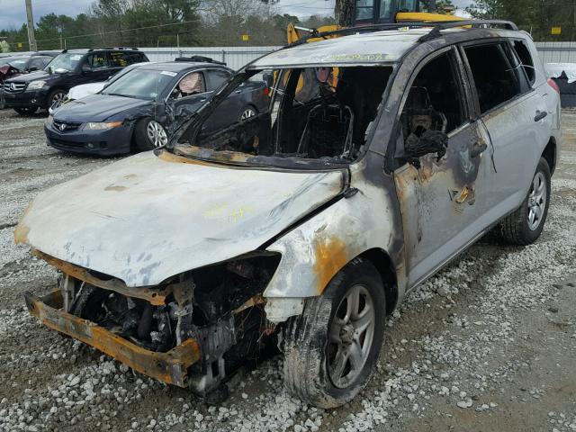 JTMBD33V766021147 - 2006 TOYOTA RAV4 SILVER photo 2