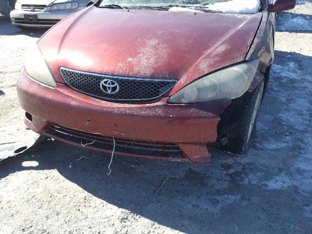 4T1BE32K15U419870 - 2005 TOYOTA CAMRY LE RED photo 9