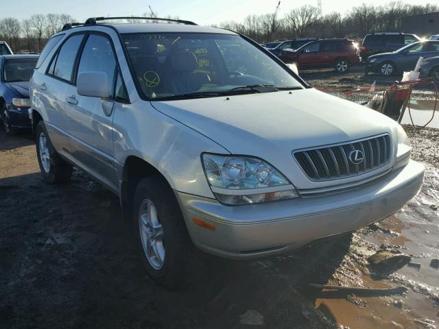 JTJHF10U710182661 - 2001 LEXUS RX 300 WHITE photo 1