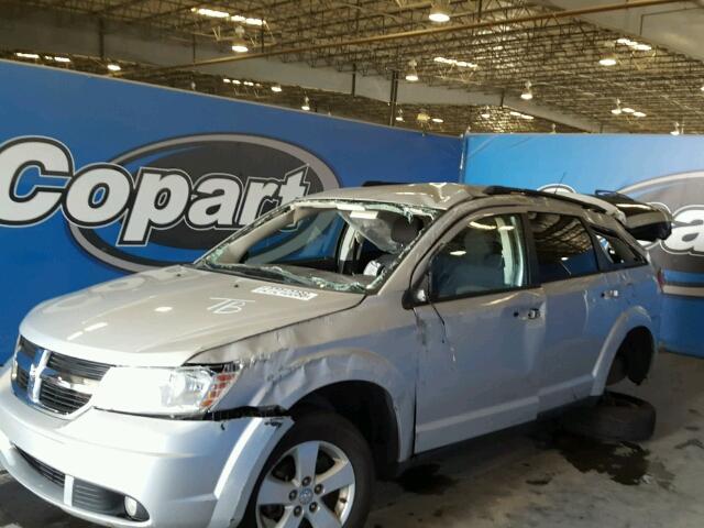 3D4PG5FVXAT241775 - 2010 DODGE JOURNEY SX SILVER photo 10