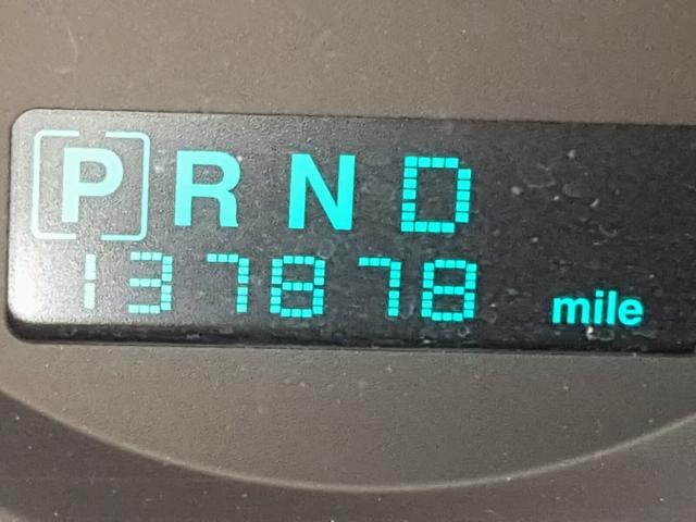 1J8HG48K76C338135 - 2006 JEEP COMMANDER BLACK photo 8