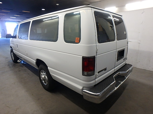 1FBJS31L0VHA12669 - 1997 FORD ECONOLINE WHITE photo 3