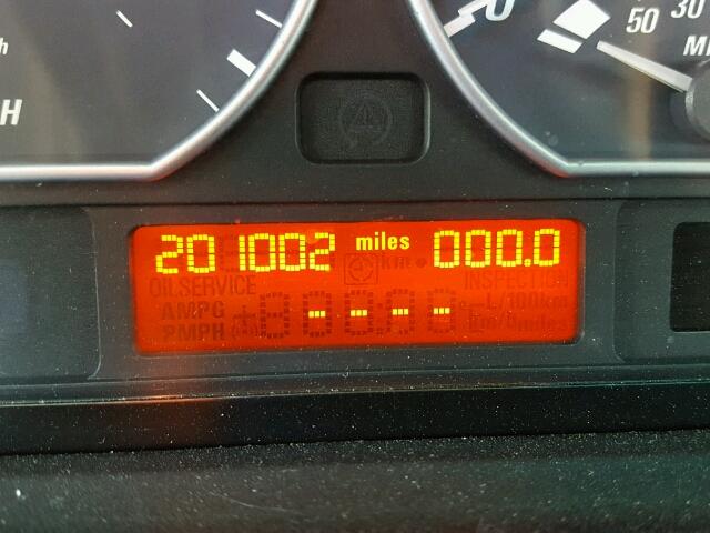 WBABS53462JU92381 - 2002 BMW 330 CI WHITE photo 8