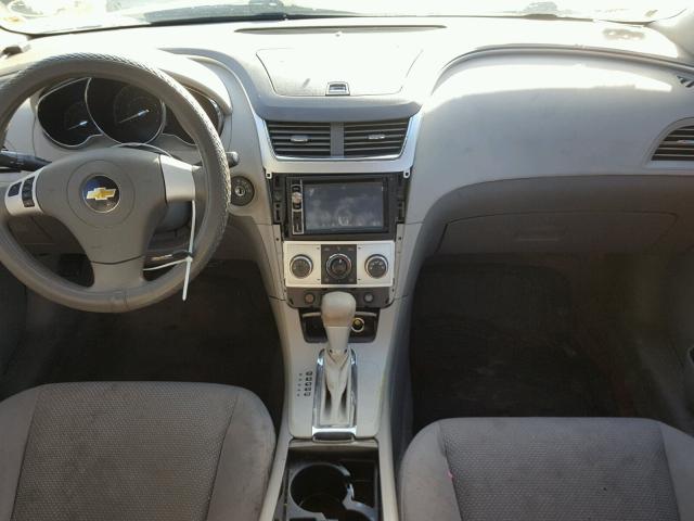 1G1ZB5E17BF179677 - 2011 CHEVROLET MALIBU LS შავი ფოტო 9