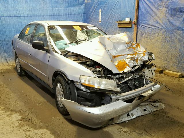 1HGCF86671A121188 - 2001 HONDA ACCORD VAL GRAY photo 1