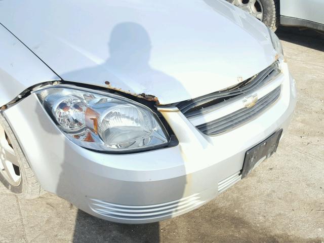 1G1AT18H697157203 - 2009 CHEVROLET COBALT LT SILVER photo 9