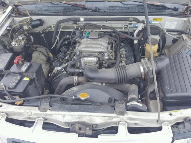 4S6DM58W8Y4408037 - 2000 HONDA PASSPORT E 银色 照片 7